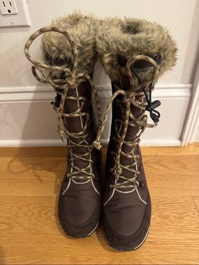 L.L. Bean Brown Faux-Fur Trim Lace-Up Winter Boots